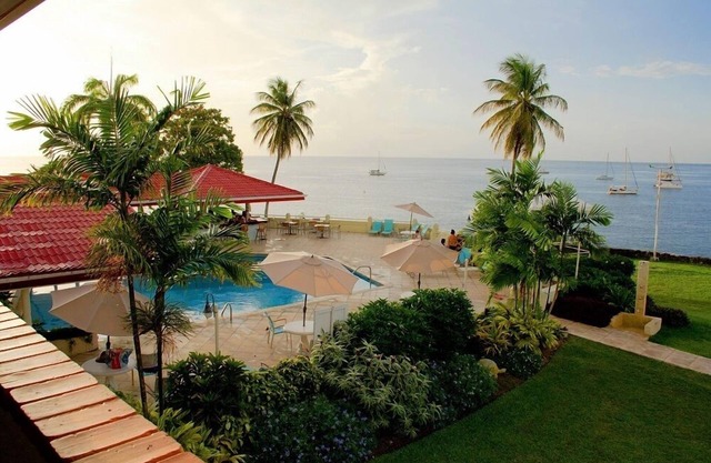 Crown Point Beach Hotel