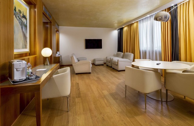 Crowne Plaza Padova by IHG
