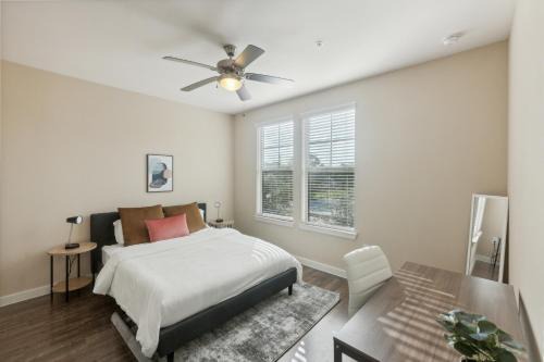Cullen 8206 I New Construction 1bd Apt I Gated