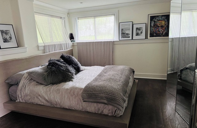 Curated Private One Bedroom Suite Steps from Shops, Equestrian Country & NYC 🏙️