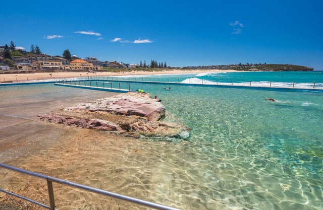 Curly Sunrise - Oceanfront