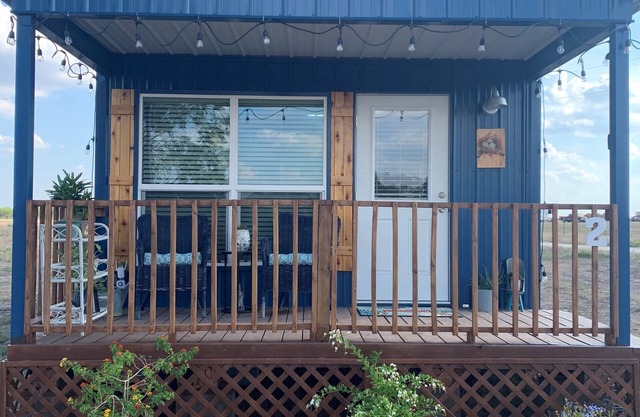 Cute cottage just 5 minutes from Round Top!