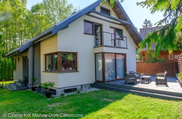 Czarny Kot Mazury Dom Całoroczny
