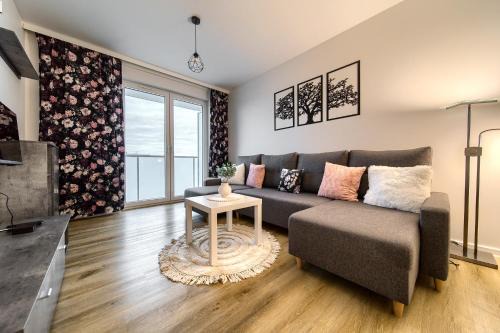 Czartoryskiego Cosy Apartment by BookingHost