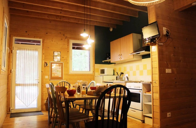 DéfiPlanet' in Dienné - Chalet 8 Persons
