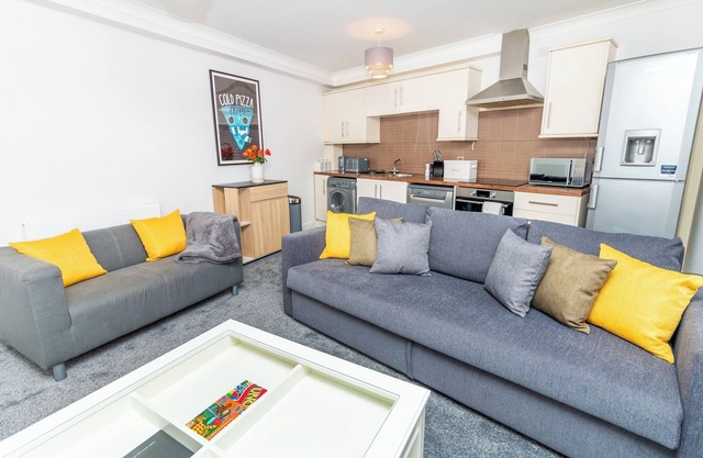 D'City Apartment, up to 5 guests