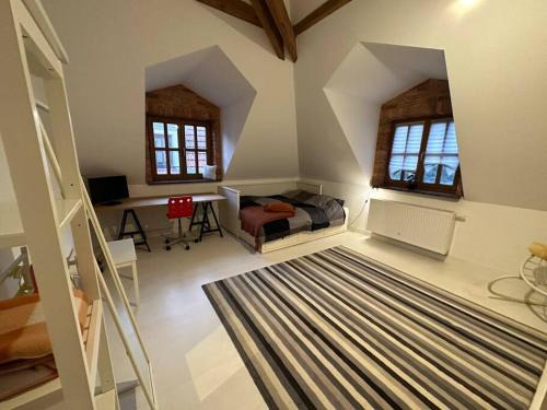 Dako Mansion, Stylish, Modern, Cosy