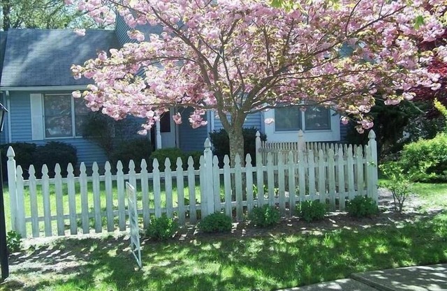 Danielle K said, "It's more beautiful than the photos!"