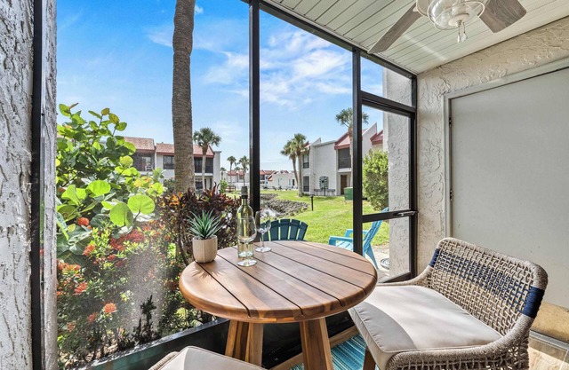 Dans Florida Condos Blue Fin at Runaway Bay