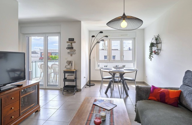 Dans les étoiles - 2 bedroom with free parking near to the city center