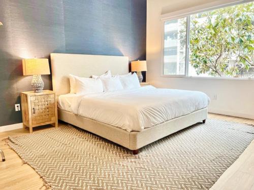 Dapper Retreat In Vibrant San Diego