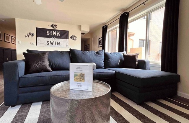 Dark Waters- Block from Ocean Casino and Waterpark