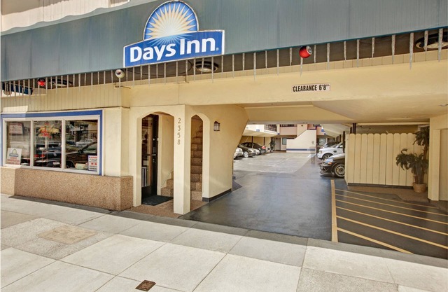 Days Inn by Wyndham San Francisco - Lombard