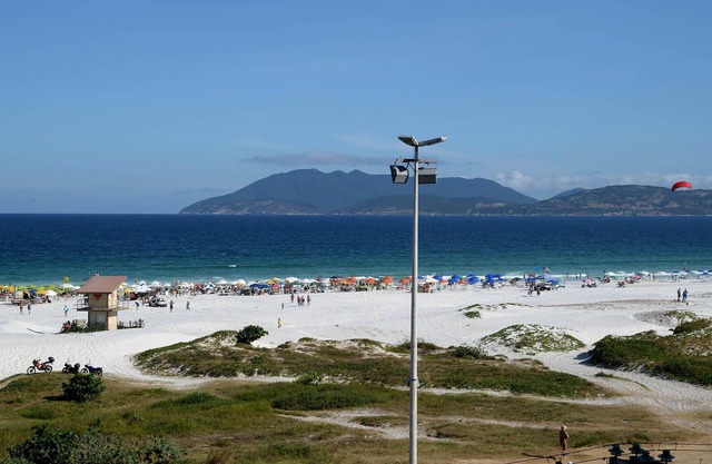 Days of sun and blessed sea !! Apartment, 3 balconies / rooms to the sea.