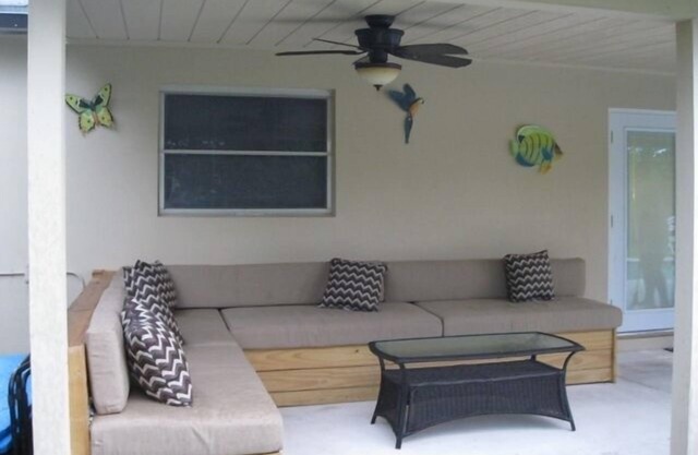 Delray Beach Heated Pool Home 4 King Bedrooms/3 Full Bathrooms Sleeps 8 Adults