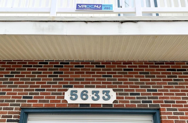 Deluxe 2nd Fl Ocean Front Duplex with Breathtaking View