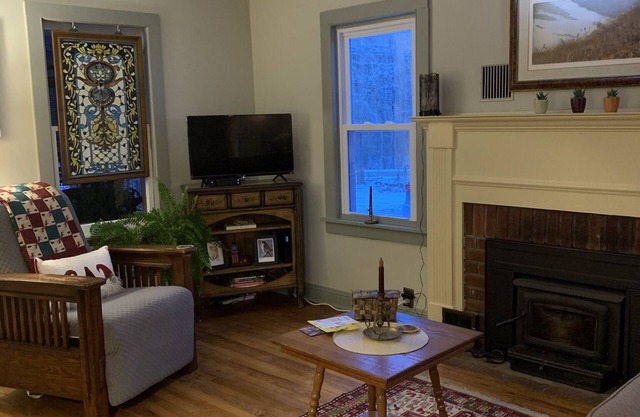 Deluxe cottage retreat!