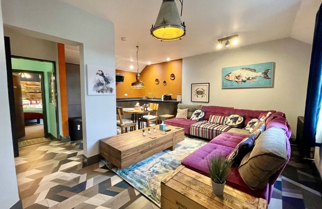 Deluxe modern self catering for 2- No Pets