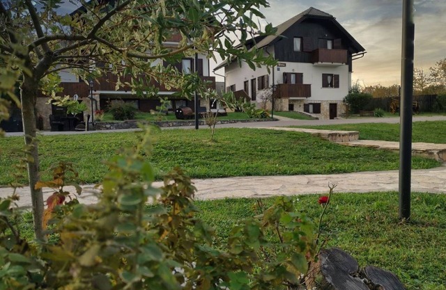 Deluxe suite in the middle of Plitvice lakes