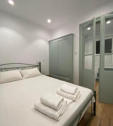 Demi's Traditional House