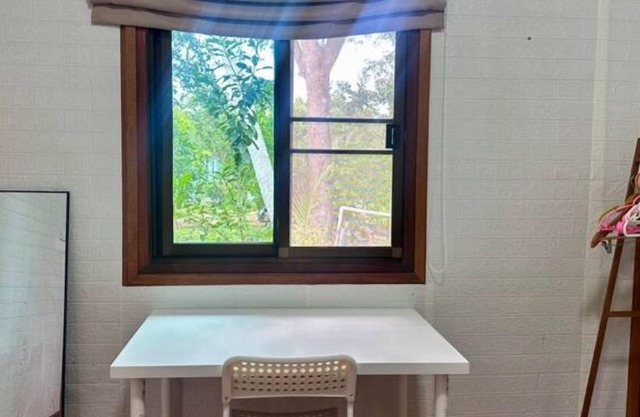 Deniz’s Lakeside Retreat II