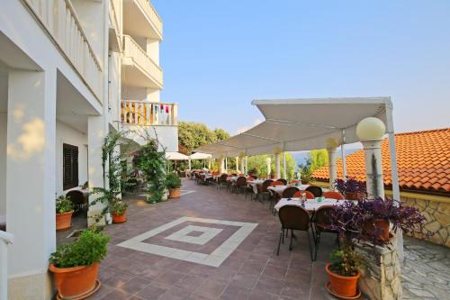 Depadansa Hotel Lucija*