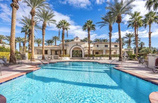 Desert Oasis by VARE | Pool, Spa, Gym, Tennis!