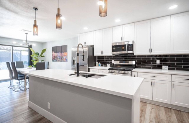 Desert Oasis Close to Freemont Street