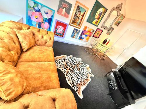 Designer 2-Bed Flat by Tower Bridge