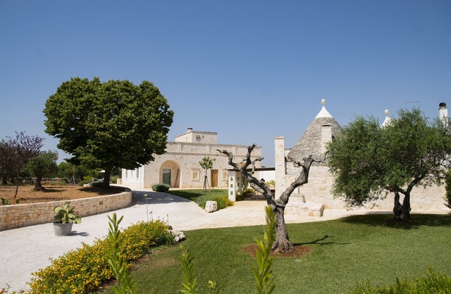 Designer villa with pool in Itria Valley