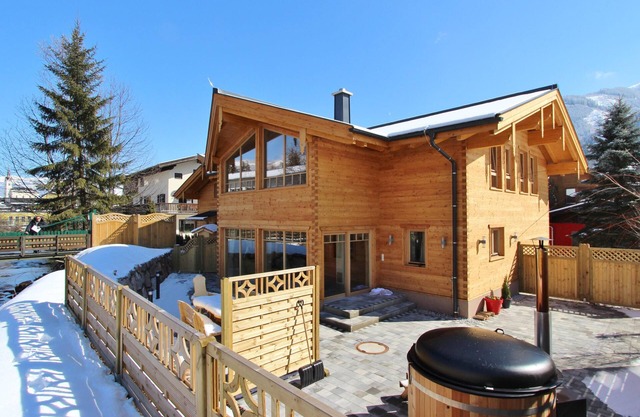 Detached chalet in Kaprun with sauna and hot tub