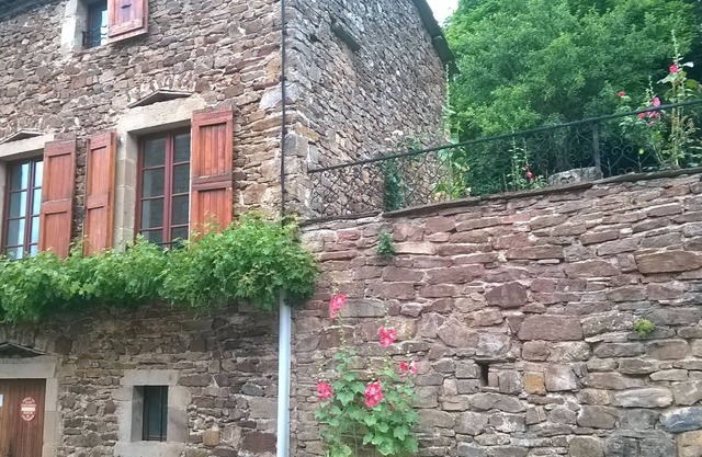 detached house with adjoining garden, in a small village surrounded by forests.
