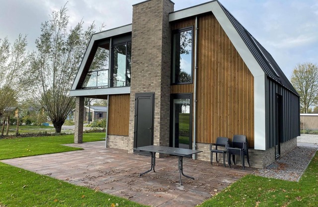 Dijkvilla Wellness 8