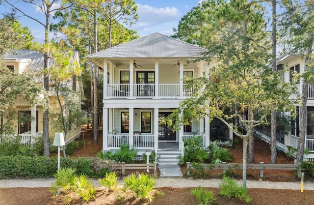 Directly NEXT TO Camp WaterColor! 6-Seater LSV & 4 Bikes Included!