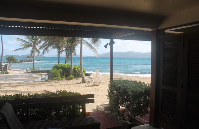 DIRECTLY ON SAPPHIRE BEACH!Walk from your patio to the beach-pool Awesome views.