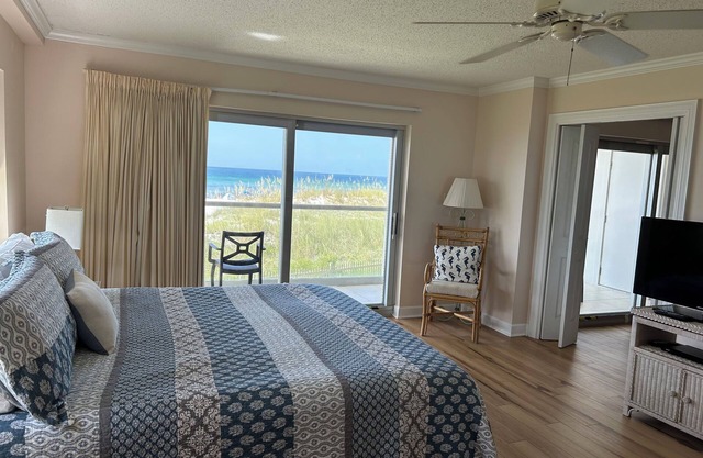 Discount Pricing- 20% Discount Aug weeks- Closest proximity to Beach-best view