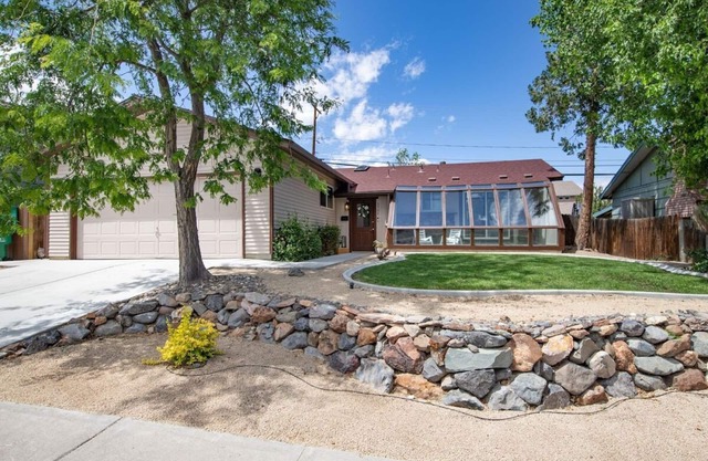 *Discount* Reno Retreat~UNR~Family~Downtown~Shops