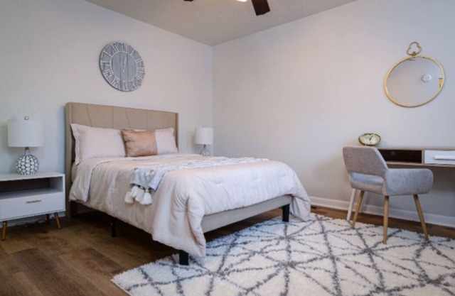 "Discover Southern Charm in Columbus, GA - Your Columbus Getaway Awaits!"nnnn