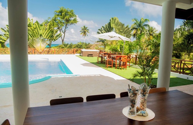 Discover the paradise - Luxury in front of the sea in Playa Colorada