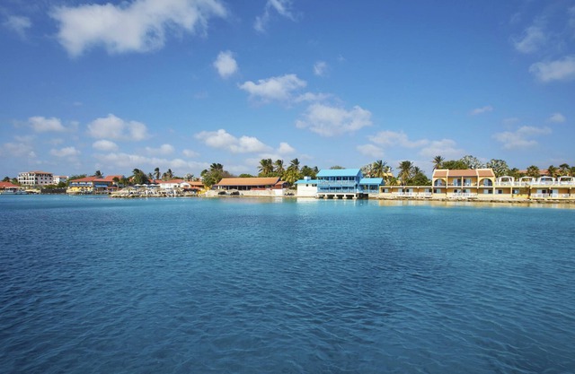 Divi Flamingo Beach Resort & Casino