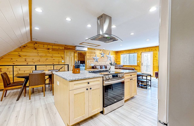 Dog-friendly apartment by Moosehead Lake with sprawling deck & firepit