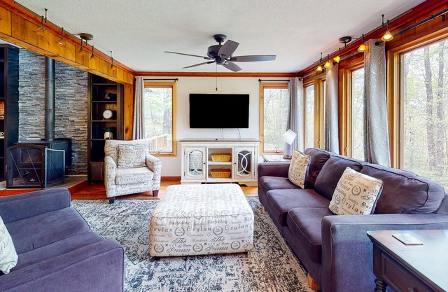 Dog-friendly mountain view home with, game room, decks, & pool access