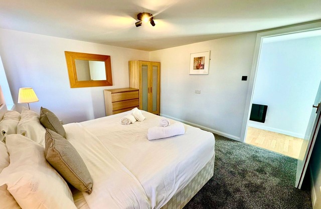 Dolphin Bay - Beautiful 3 Bedroom Apartment