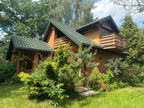 Dom letniskowy wolnostojący drewniany na wyłączność, jezioro Piaseczno 350 m, jacuzzi
