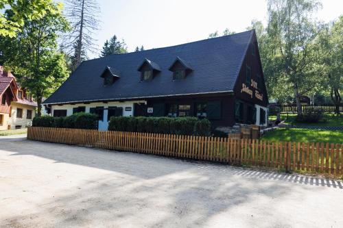 Dom Zielony Kamień z jacuzzi i bilardem