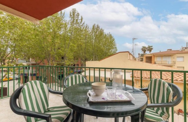 Domingo by Interhome