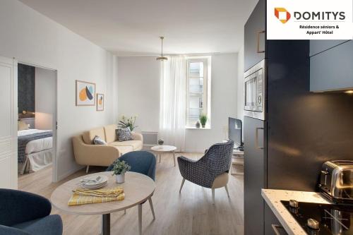 DOMITYS - Manoir Maison Douaud