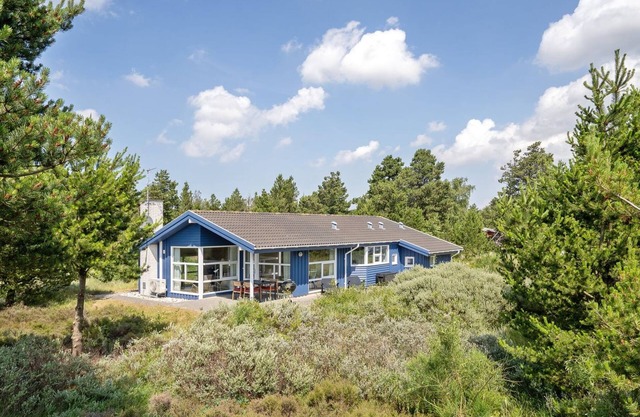 "Dorti" - 3km from the sea by Interhome