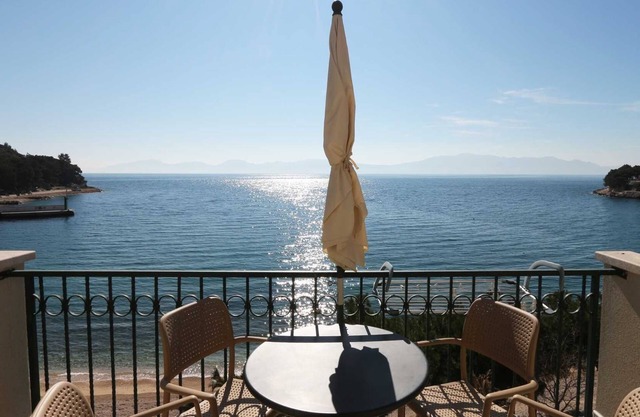 Double Comfortable Studio Sea View Apartment 32