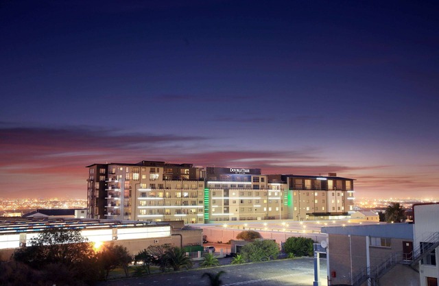 DoubleTree by Hilton Cape Town - Upper Eastside